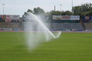 PŁYTA GŁÓWNA STADION GKS OLIMPIA GRUDZIĄDZ 2011 (SYSTEM PODGRZEWANIA MURAWY)