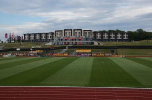 PŁYTA GŁÓWNA STADION GMINNY GNIEWINO 2012 (CENTRUM TRENINGOWE REPREZENTACJI HISZPANII NA EURO 2012)